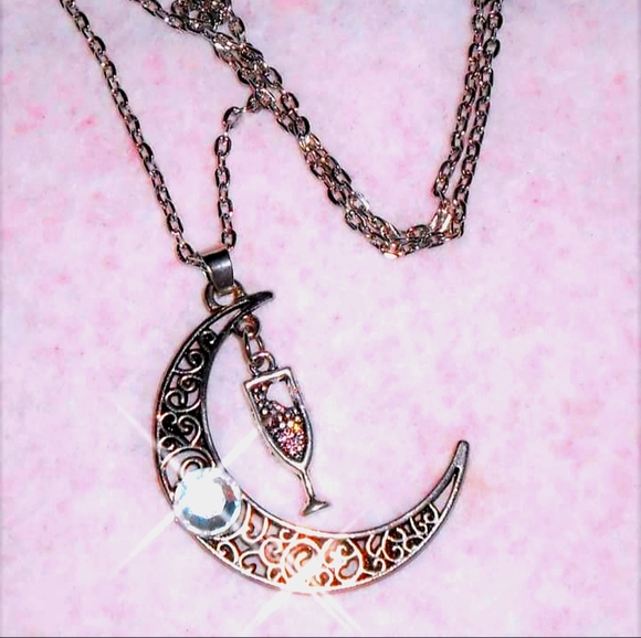 Necklace - Picture 3 of 6